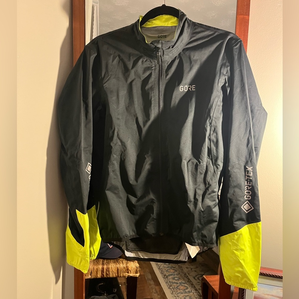 Gore Wear C5 active jacket